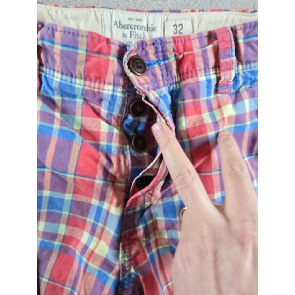 Abercrombie & Fitch Plaid Chino Shorts Mens 32 Red Blue Button Fly 10